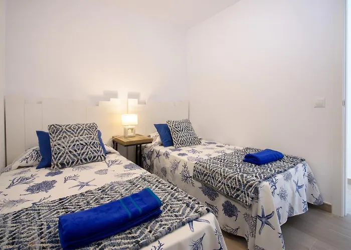 Ferienhaus White Volcano - Pool And Gym In Sport Center Fariones Included By Lanzarote Puerto del Carmen (Lanzarote)