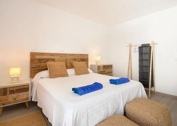 Ferienhaus White Volcano - Pool And Gym In Sport Center Fariones Included By Lanzarote Puerto del Carmen (Lanzarote)