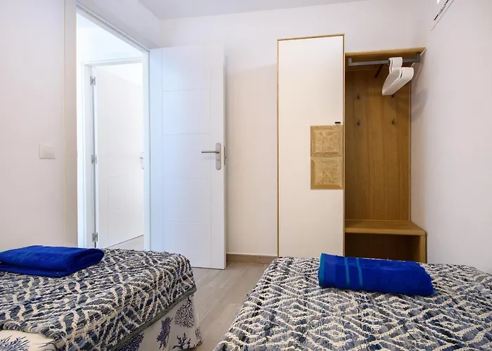 White Volcano - Pool And Gym In Sport Center Fariones Included By Lanzarote Ferienhaus *